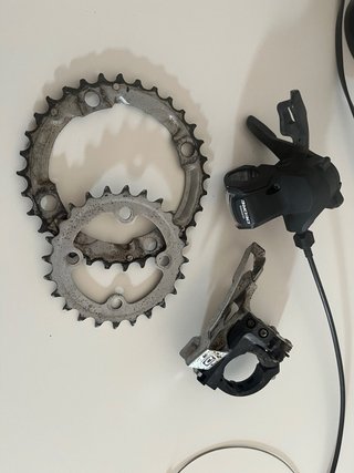 Set de Platos, Desviador y Mando Shimano Deore
