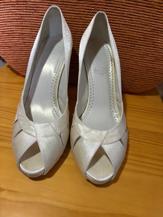 Zapatos de novia