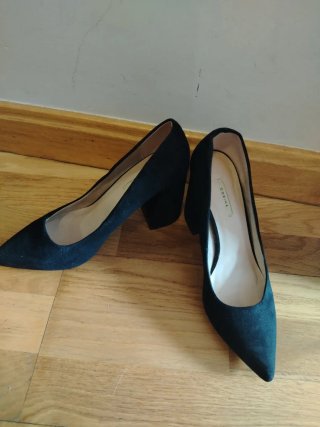 Zapatos de tacón negros Corina