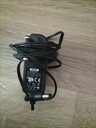 Fuente de alimentación Amigo 12V