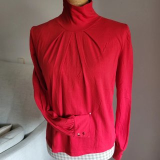 Camiseta Roja 95%Algodón 5% elastano Cuello simple