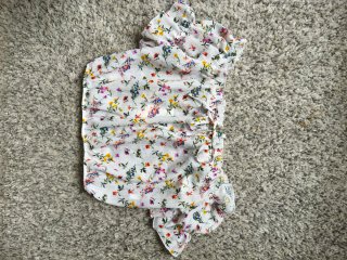 Blusa con estampado floral