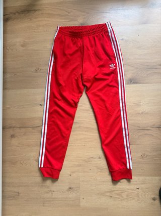 Pantalón adidas rojo