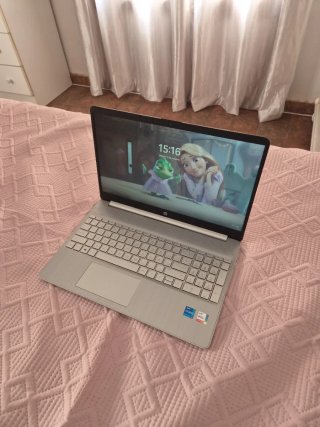 Portátil HP 15s-fq2xxx
