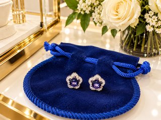 Orecchini Swarovski a forma di fiore
