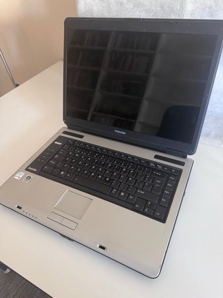 Portátil Toshiba Satellite A100-803
