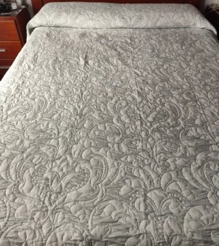 Colcha de Verano con Relieve Para cama de 150 cm