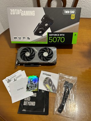 RTX 5070 Zotac Gaming Nvidia Tarjeta Gráfica NUEVA