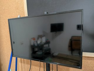 Monitor TV LED 32"- URGE VENDER