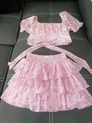 Conjunto de Top y Minifalda Estampado