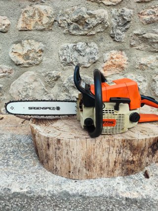 Motosierra Stihl 025 / 250 revisada