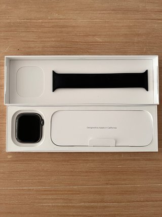 Apple Watch Series 11 46mm GPS + Cellular Poco uso