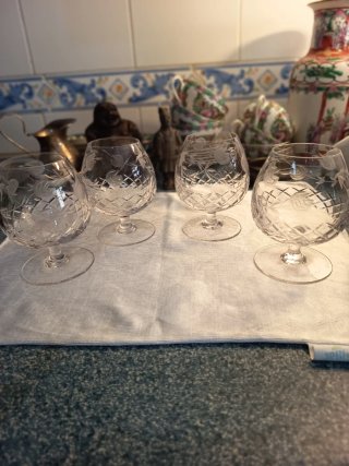Set di 4 Vecchie Tazze in Cristallo
