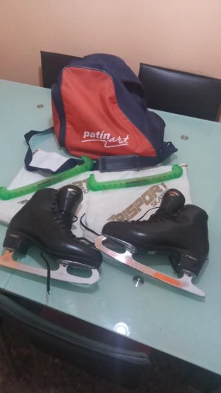 Patines de Hielo Artístico con Bolsa.