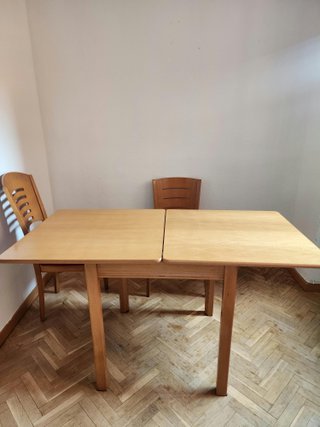 Mesa de comedor extensible y 6 sillas