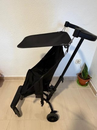 Silla de paseo ligera negra