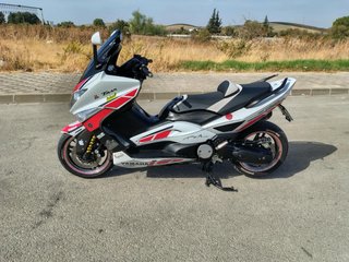 Yamaha T-MAX 500