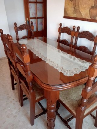 Mesa de Comedor de Madera Maciza y 6 Sillas