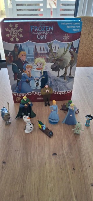Libro y juego Frozen Una aventura de Olaf