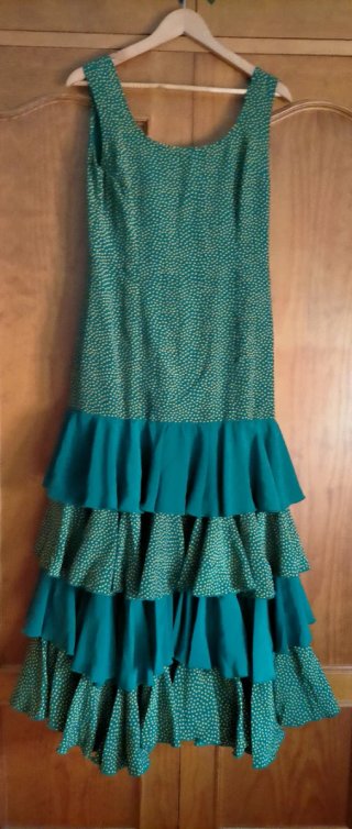 Vestido de gitana verde y amarillo