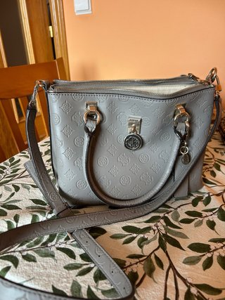 Bolso Guess Gris