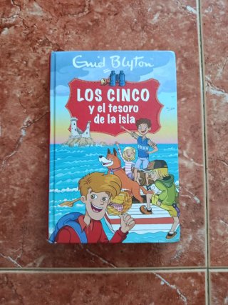 Los cinco y el tesoro de la isla