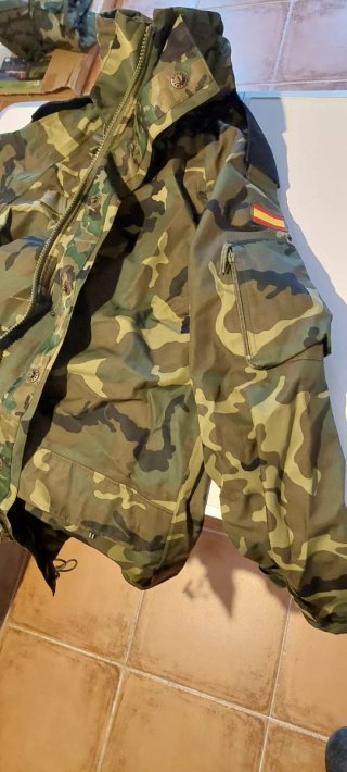 Chaqueta Militar Intemperie Camuflaje