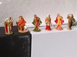 Set di 6 pastori per presepe 4 cm