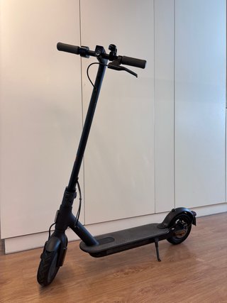 Patinete eléctrico Xiaomi 20 km/h + Accesorios