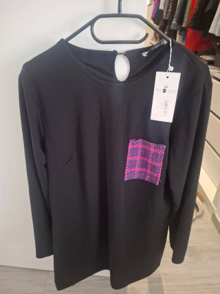 Vestido Negro Manga Larga con detalle