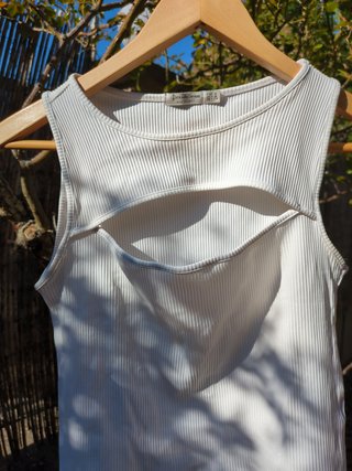 Top crop canalé Stradivarius Talla M