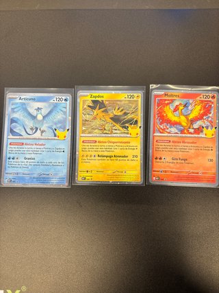 Cartas Pokémon Articuno, Zapdos y Moltres