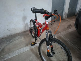 Bicicleta Infantil Btwin Roja