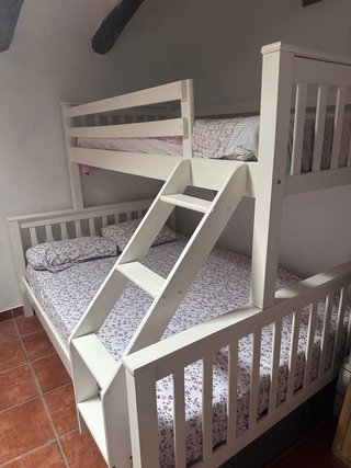 Litera de Madera Blanca