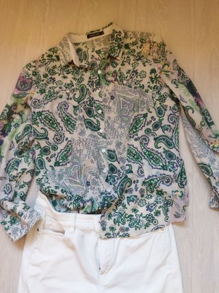 Camisa Talla L Nymphaea Alba Estampado en Verde