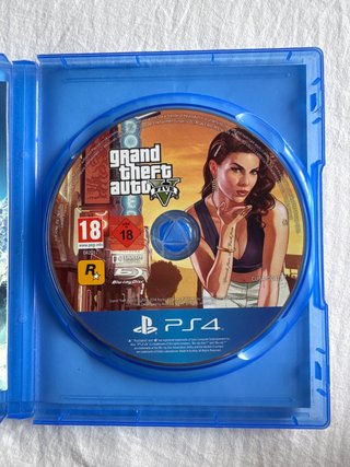 Grand Theft Auto V (GTA 5) - PS4