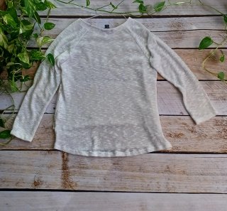 Camiseta blanca de manga larga