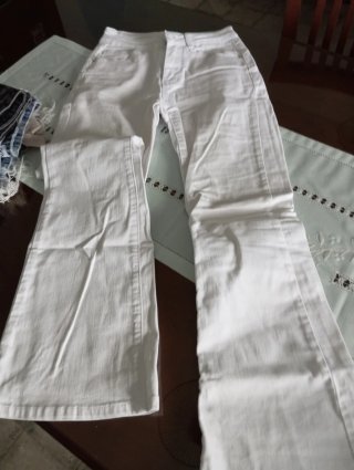 Pantalón vaquero blanco Mira Belle