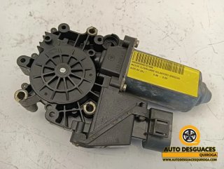 Motor elevalunas delantero derecho Audi A3