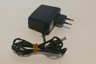 Cargador UMEC UP0251D-12V