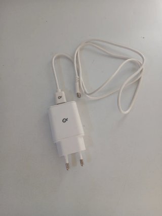Cargador de pared con cable