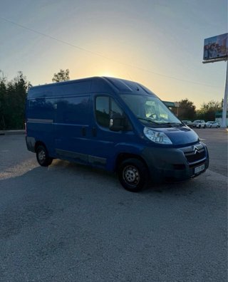 Servicio de transporte y mudanza