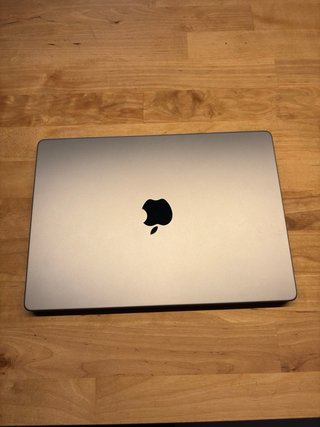 MacBook Pro 14 M1 (2021)