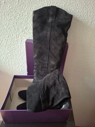 Botas Altas Ante Negras MANGO Talla 37