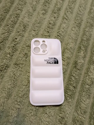 Funda The North Face para iPhone 16 pro max