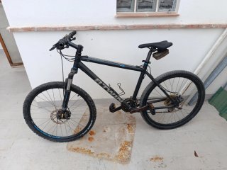 Bicicleta de Montaña Btwin Negra