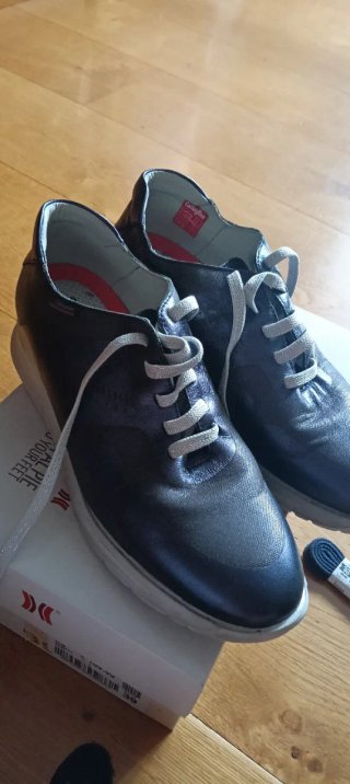 Zapatos de mujer Callaghan Adaptation Piel Azul