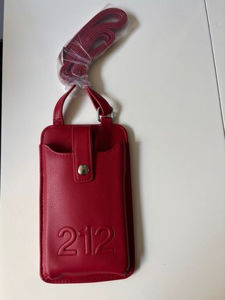 Funda portamóvil Carolina Herrera roja