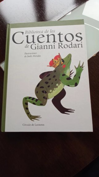 Biblioteca de los cuentos de Gianni Rodari