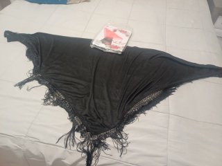 Mantón Negro con Flecos